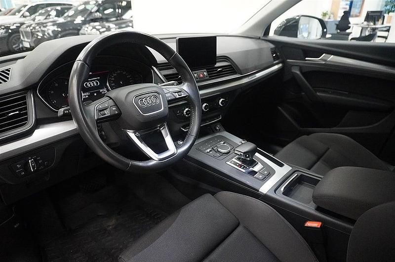 Begagnad Audi Q5 Proline 163 HK (119 kW) 2019 Svart SUV
