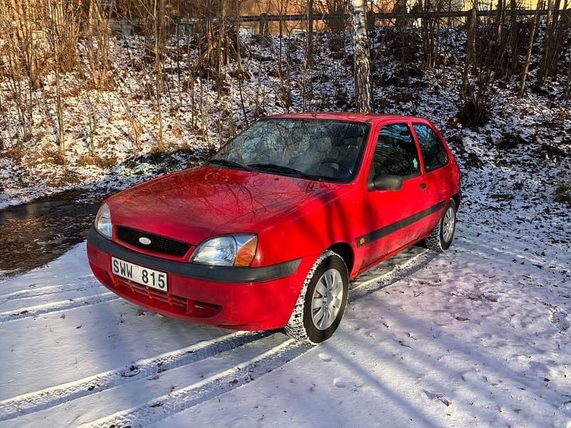 Begagnad 2002 Ford Fiesta Halvkombi | 6 500 kr (Superpris) - Bild 1/1