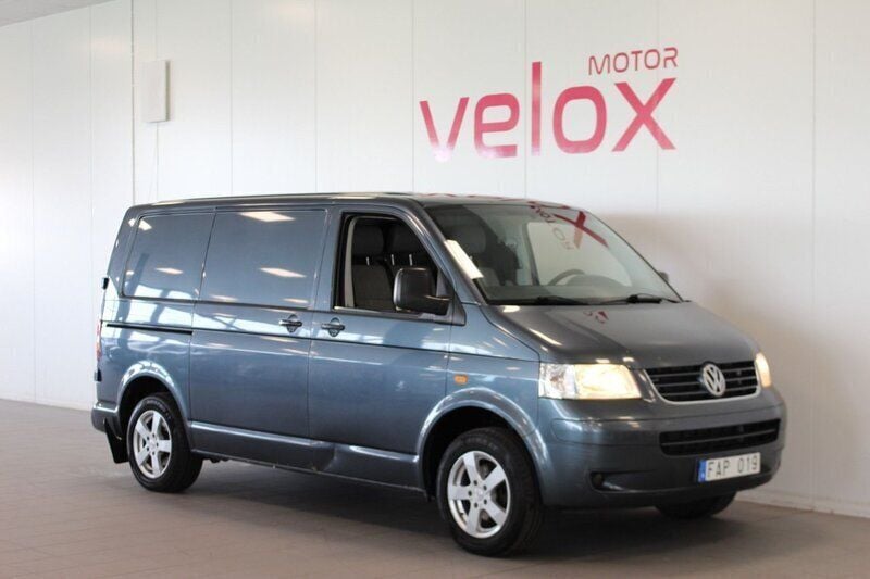 Mörkgrå (grå) Begagnad 2007 VW T5 Van | 64 900 kr (Bra pris) - Bild 1/4