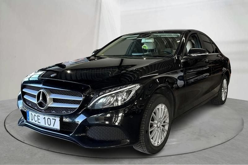 Svart Begagnad 2015 Mercedes C220 Edition | 149 000 kr (Dyr) - Bild 1/4
