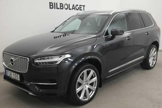 Grå Begagnad 2016 Volvo XC90 Inscription SUV | 389 800 kr (Marknadspris) - Bild 1/4