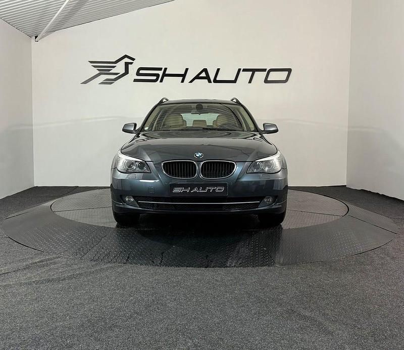 Begagnad BMW 520 170 HK (125 kW) 2010 Grå Kombi