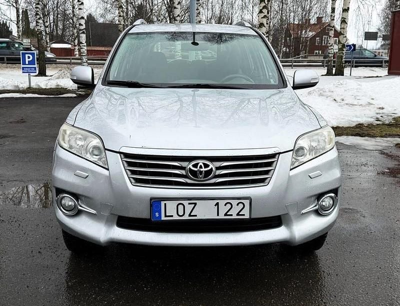 Begagnad Toyota RAV4 Multidrive S 158 HK (116 kW) 2011 SUV