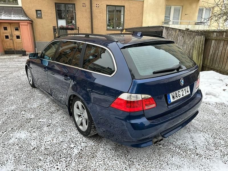Begagnad BMW 525 192 HK (141 kW) 2004 Kombi