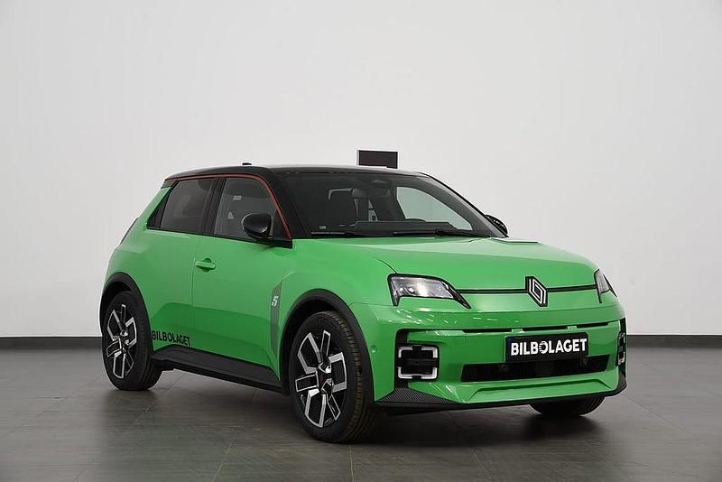 Begagnad Renault R5 Techno 11 kW (15 HK) 2025 Grön Halvkombi