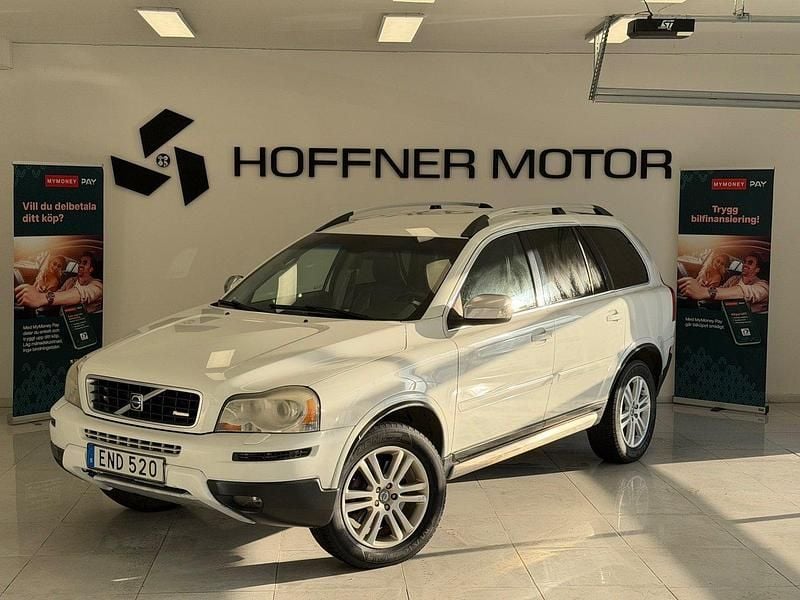 Vit Begagnad 2009 Volvo XC90 R-Design SUV | 79 000 kr (Bra pris) - Bild 1/4