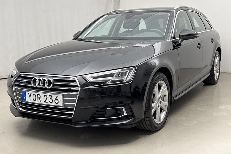 Svart Begagnad 2018 Audi A4 Sport Sedan | 224 800 kr (Marknadspris) - Bild 1/4
