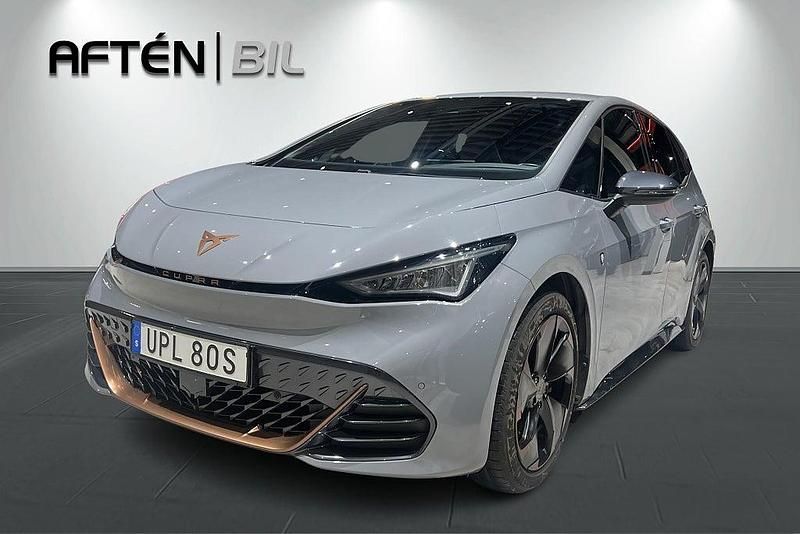 Begagnad Cupra Born 169 kW (231 HK) 2023 Grå Halvkombi