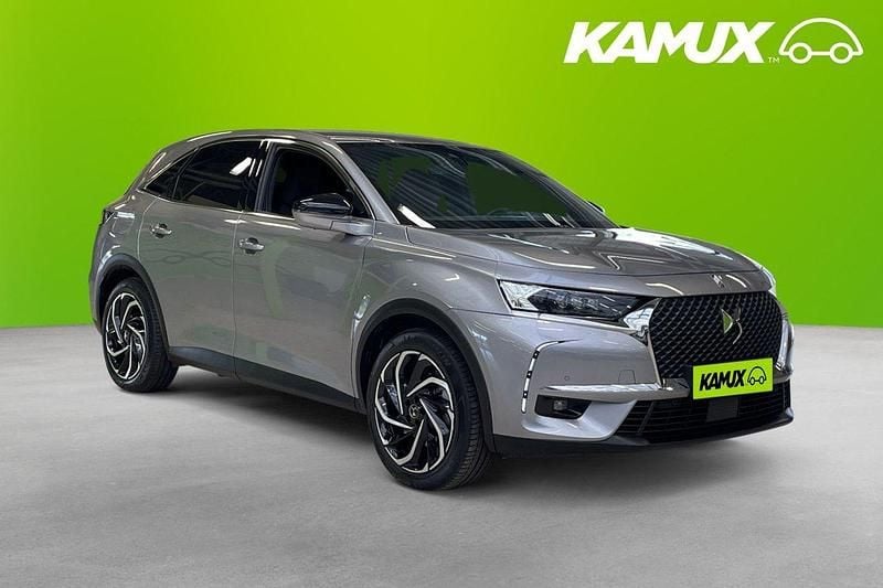 Silver/grå Begagnad 2020 DS Automobiles DS7 Crossback SUV | 249 700 kr (Marknadspris) - Bild 1/4
