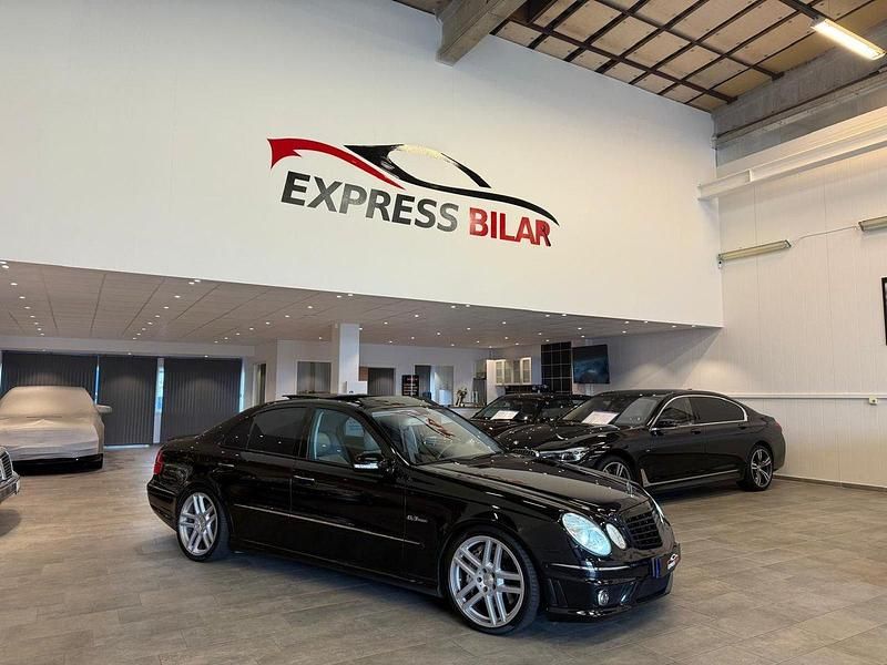 Svart Begagnad 2007 Mercedes E63 AMG Avantgarde Sedan | 399 900 kr - Bild 1/4