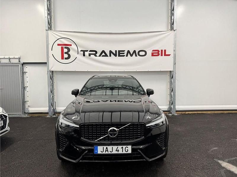 Begagnad Volvo XC60 R-Design 456 HK (335 kW) 2024 Svart SUV
