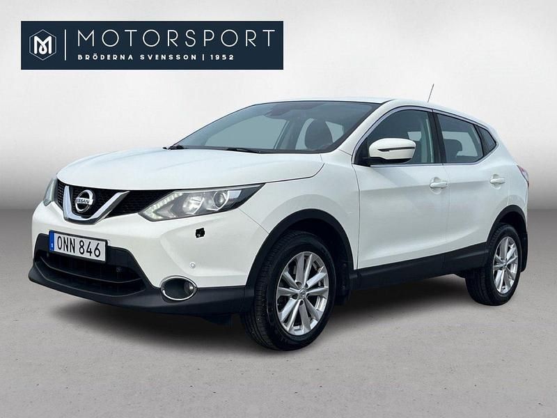 Vit Begagnad 2015 Nissan Qashqai SUV | 119 900 kr (Dyr) - Bild 1/4