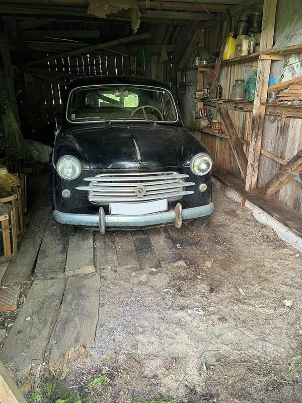 Begagnad 1955 Fiat 1100 Sedan | 20 000 kr - Bild 1/3