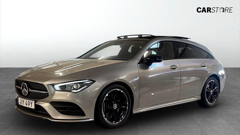Silver Begagnad 2021 Mercedes CLA200 Shooting Brake AMG Kombi | 339 900 kr (Marknadspris) - Bild 1/4