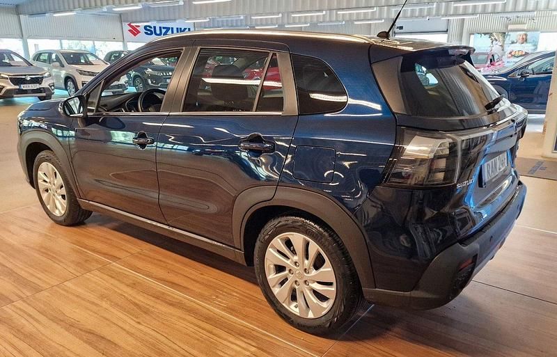 Begagnad Suzuki SX4 S-Cross 129 HK (94 kW) 2023 Blå SUV