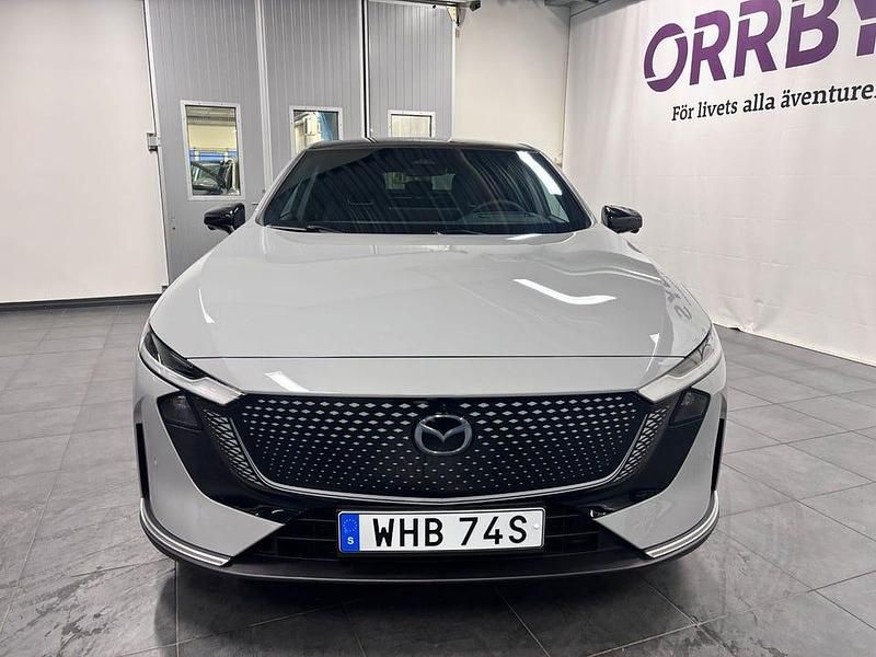 Ny Mazda 6e Takumi-Line 180 kW (245 HK) 2025 Grå Sedan