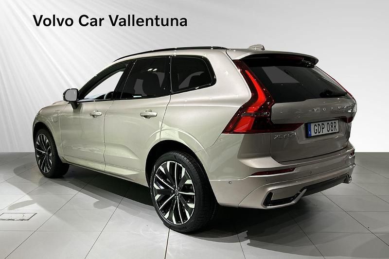 Ny Volvo XC60 349 HK (256 kW) 2026 Grå SUV