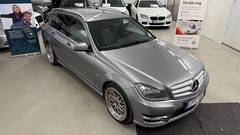 Begagnad Mercedes C220 170 HK (125 kW) 2012 Silver Kombi