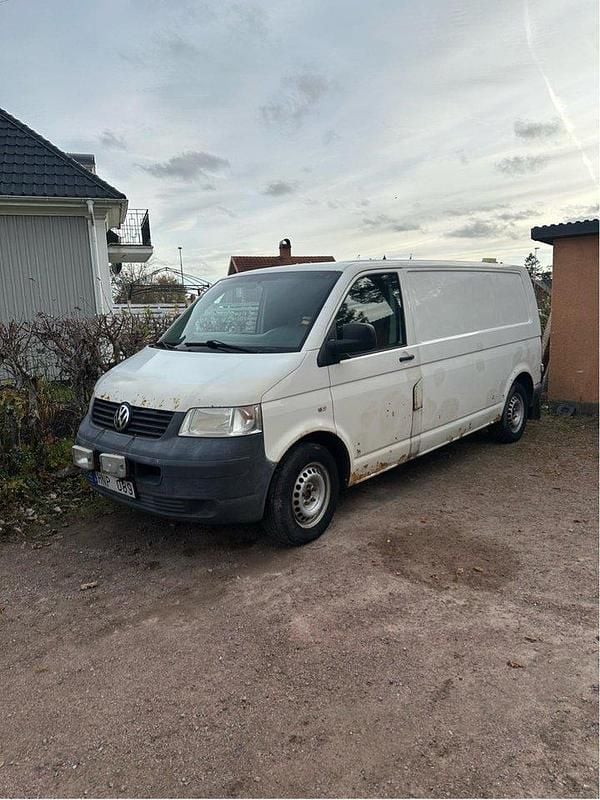 Vit Begagnad 2009 VW T5 Van | 53 000 kr (Superpris) - Bild 1/4