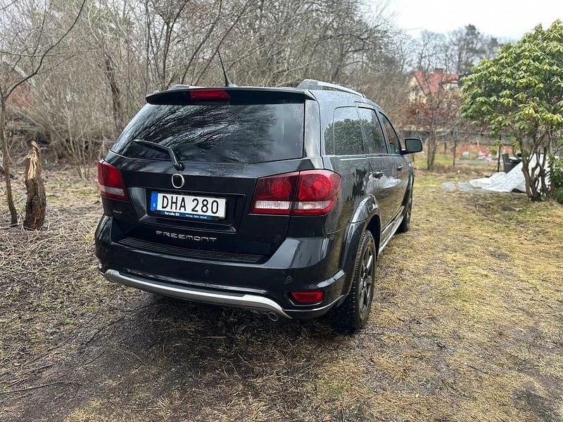 Begagnad Fiat Freemont 170 HK (125 kW) 2015 SUV