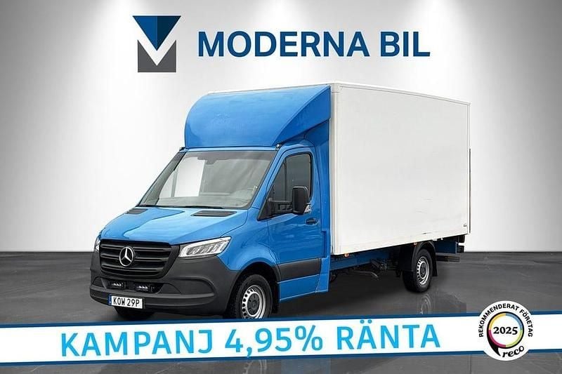 Blå Begagnad 2022 Mercedes Sprinter Van | 299 900 kr (Marknadspris) - Bild 1/4