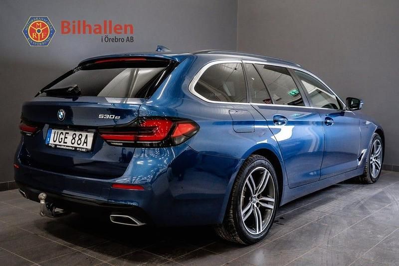Begagnad BMW 530 292 HK (214 kW) 2021 Blå Kombi