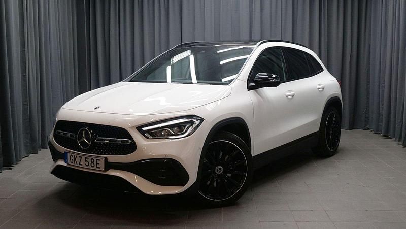 Begagnad 2022 Mercedes GLA200 AMG SUV | 419 000 kr (Dyr) - Bild 1/4