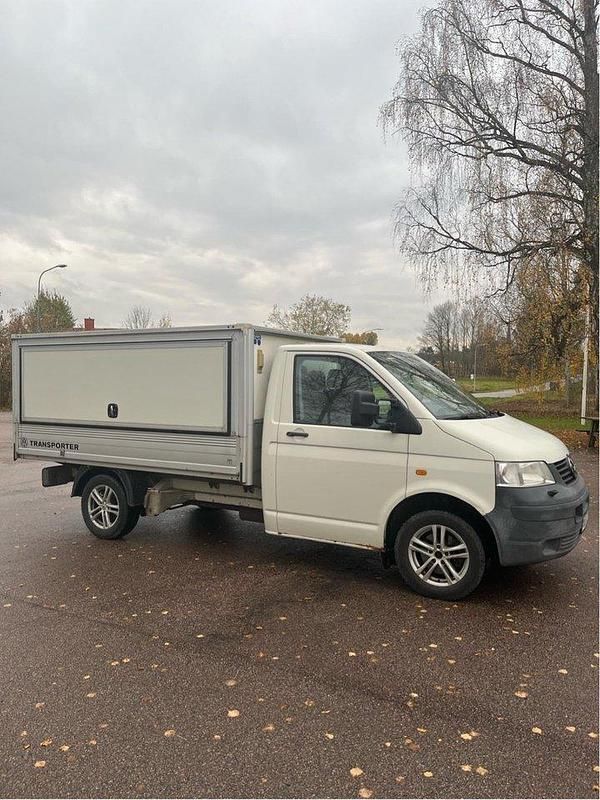 Vit Begagnad 2007 VW T5 Van | 85 000 kr (Dyr) - Bild 1/4