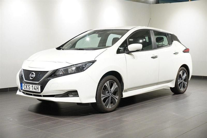 Vit Begagnad 2021 Nissan Leaf Acenta Halvkombi | 199 900 kr (Marknadspris) - Bild 1/2