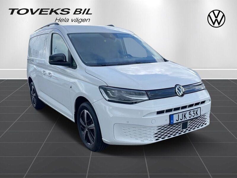 Vit Ny 2025 VW Caddy Maxi Minibuss | 473 750 kr (Dyr) - Bild 1/4