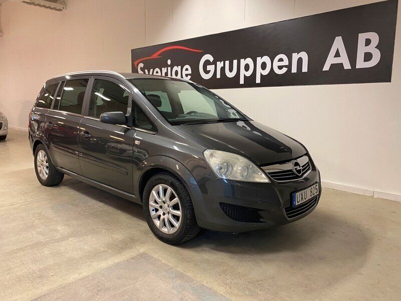 Grå Begagnad 2009 Opel Zafira Minibuss | 44 900 kr - Bild 1/4