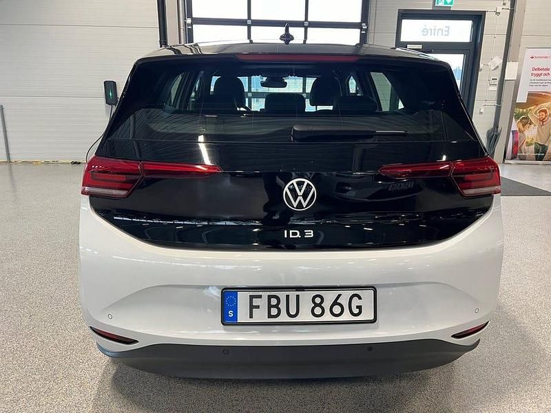 Begagnad VW ID.3 Pro Performance 150 kW (204 HK) 2021 Vit Halvkombi