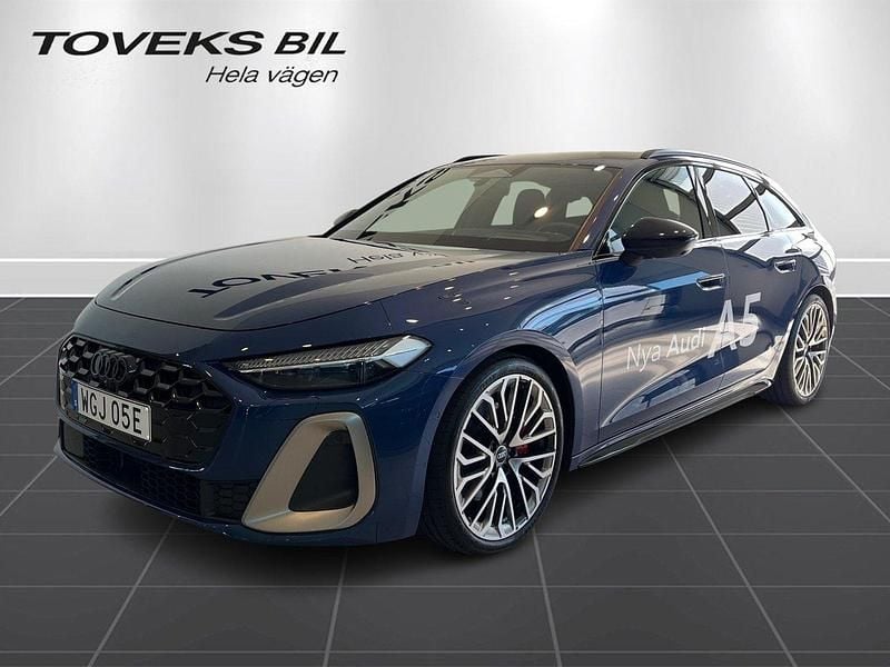 Blå Begagnad 2025 Audi A5 Edition .1 Sportkupé | 619 900 kr - Bild 1/4