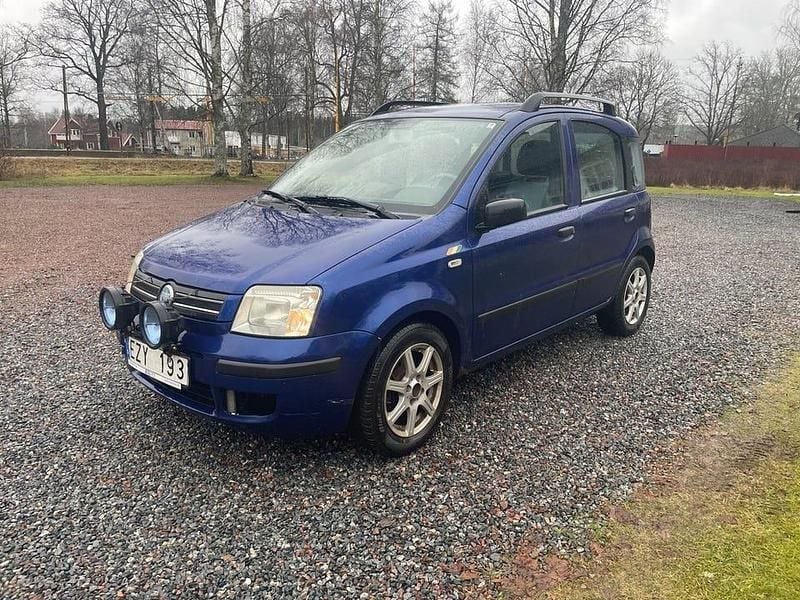 Begagnad Fiat Panda Dynamic 60 HK (44 kW) 2007 Blå Halvkombi