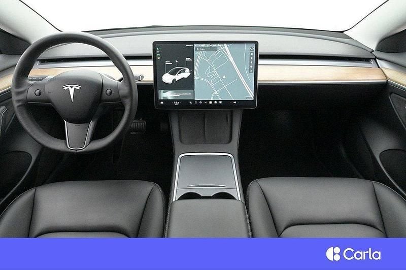 Vit Begagnad 2021 Tesla Model 3 Long Range AWD Sedan | 328 900 kr (Marknadspris) - Bild 1/4
