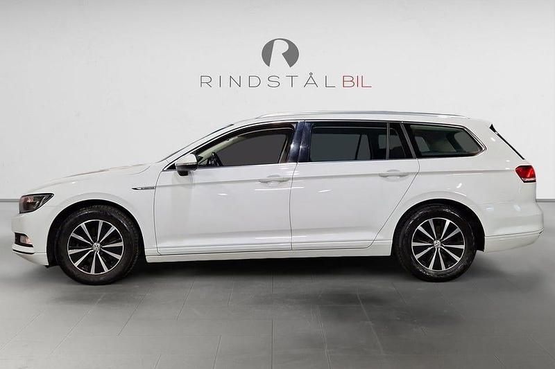 Begagnad VW Passat 150 HK (110 kW) 2017 Vit Kombi