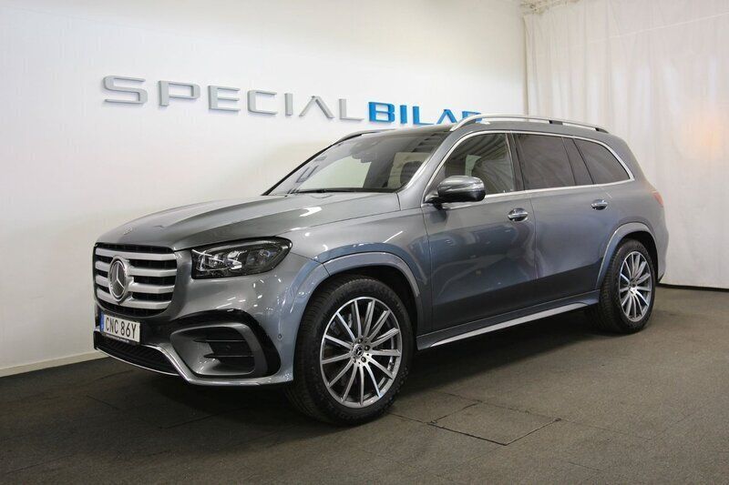 Grå Begagnad 2023 Mercedes GLS580 AMG Line Premium Plus SUV | 1 249 000 kr - Bild 1/4