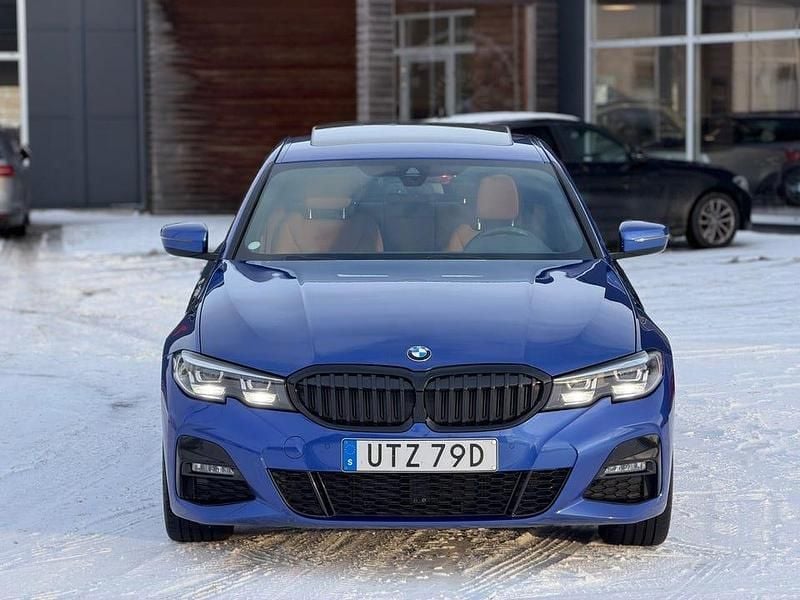 Begagnad BMW 330 M Sport 292 HK (214 kW) 2021 Blå Sedan