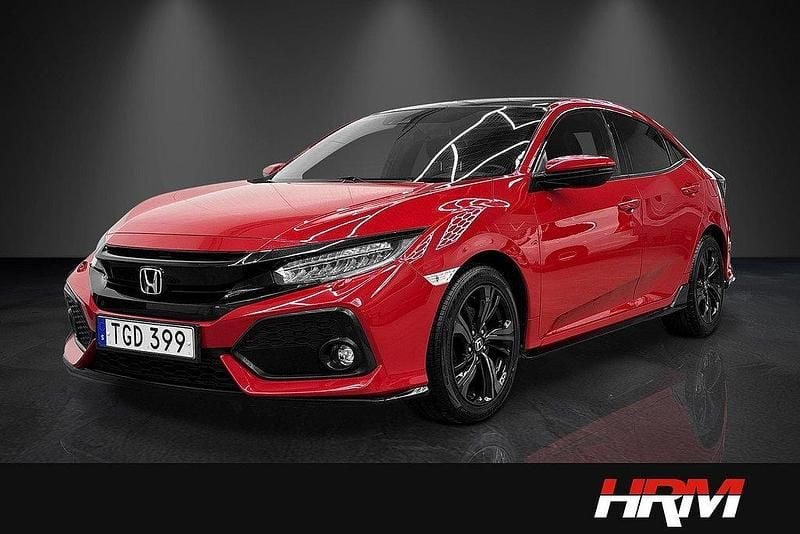 Röd Begagnad 2017 Honda Civic Sport Plus Halvkombi | 209 900 kr (Marknadspris) - Bild 1/4