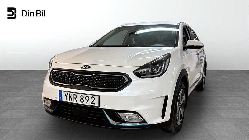 Vit Begagnad 2018 Kia Niro SUV | 194 900 kr (Bra pris) - Bild 1/4