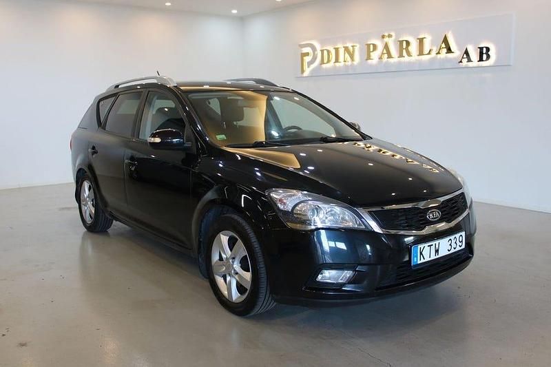 Svart Begagnad 2010 Kia Ceed Sportswagon Kombi | 49 900 kr (Bra pris) - Bild 1/4
