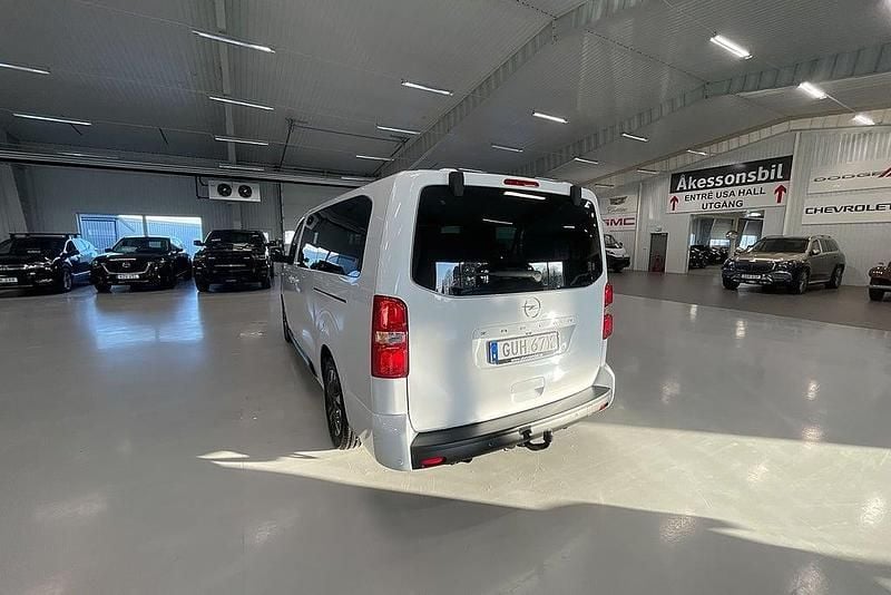 Ny Opel Zafira 2026 Grå artense (metallic) Minibuss