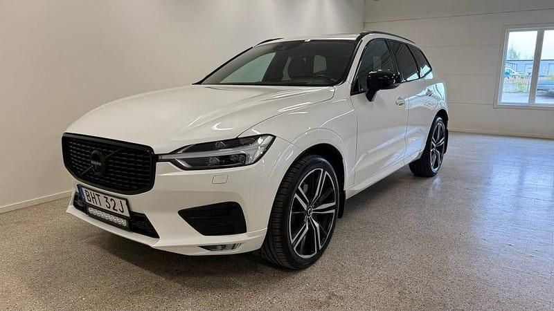Begagnad Volvo XC60 R-Design 251 HK (184 kW) 2020 Vit SUV