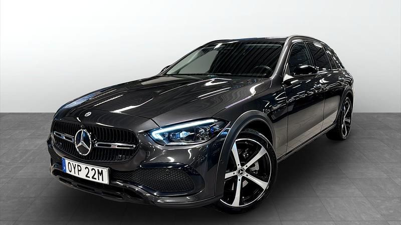 Grå Begagnad 2022 Mercedes C220 Avantgarde Kombi | 489 000 kr - Bild 1/4