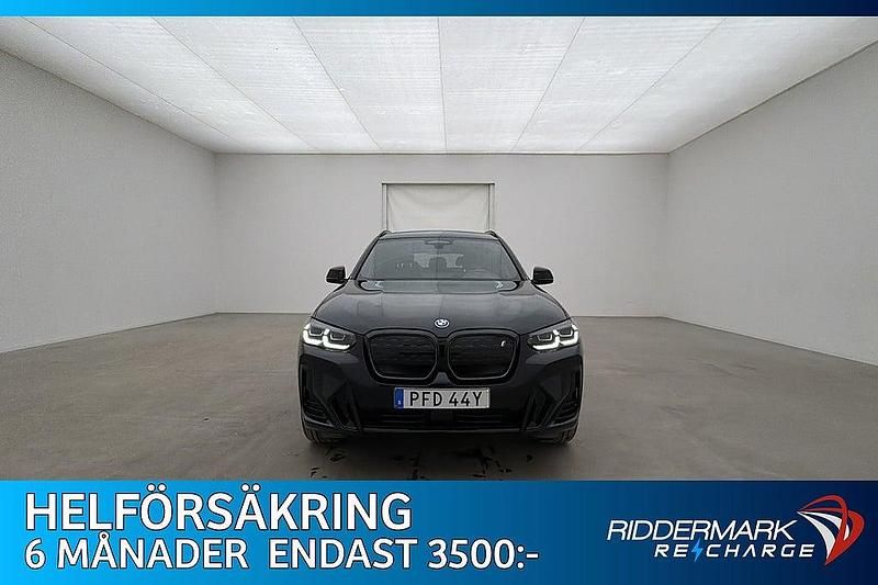 Begagnad BMW iX3 M Sport 210 kW (286 HK) 2022 Svart SUV