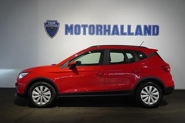 Röd Begagnad 2023 Seat Arona Style SUV | 179 900 kr (Marknadspris) - Bild 1/4