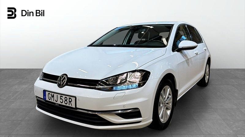 Vit Begagnad 2018 VW Golf VII Kombi | 179 900 kr (Marknadspris) - Bild 1/4