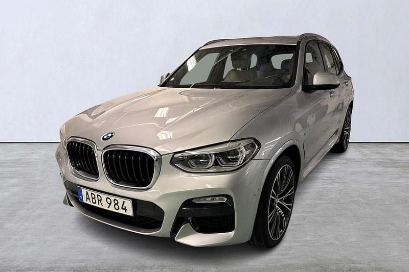 Silver Begagnad 2019 BMW X3 M Sport SUV | 369 900 kr (Bra pris) - Bild 1/4