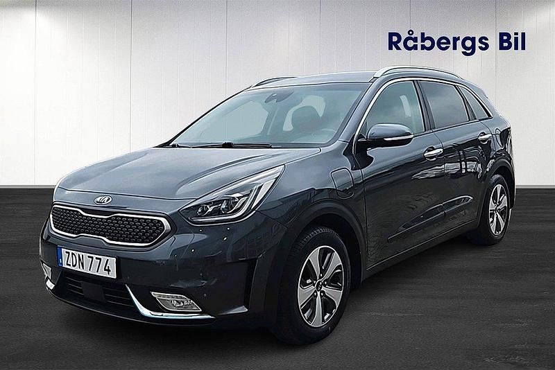 Grå Begagnad 2017 Kia Niro Advance SUV | 179 800 kr (Lite dyr) - Bild 1/4