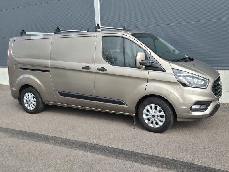 Grå Begagnad 2020 Ford Transit Custom | 129 000 kr - Bild 1/4